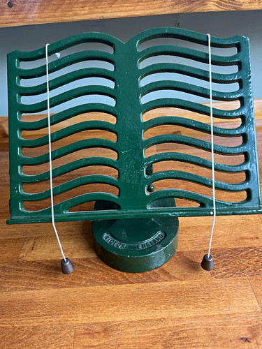 Victor green metal - victor,