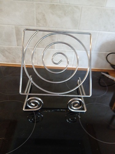 1990s silver tone metal - tone,